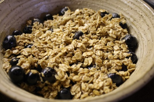 crumble topping on top of fruit